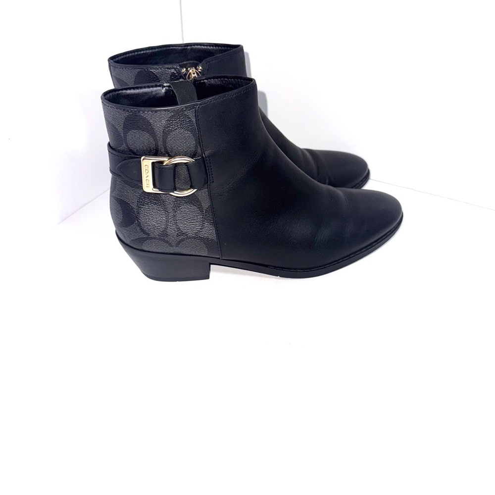 Coach Dany Black and Gray Ankle Booties size 6.5